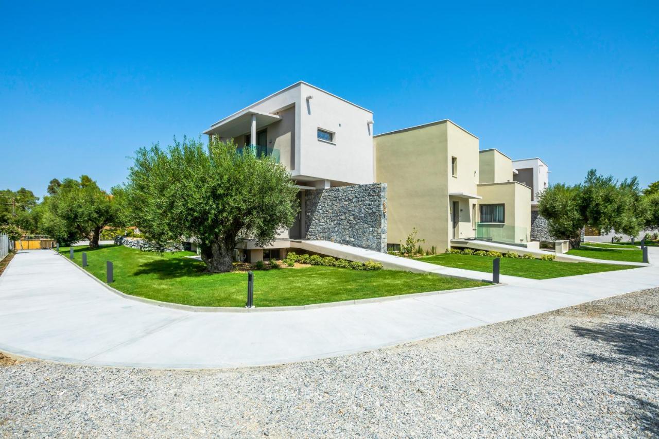 Dionisos Luxury