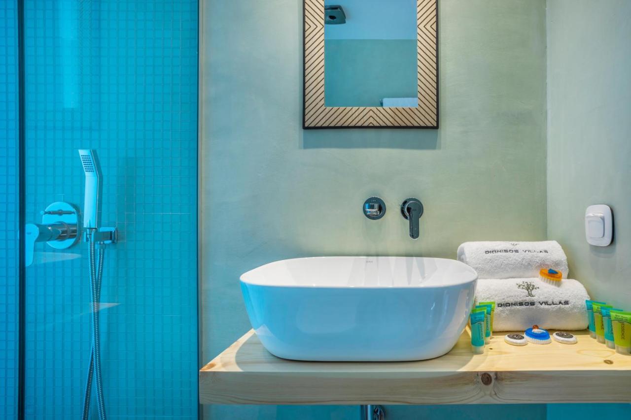 Dionisos Luxury Vilă *